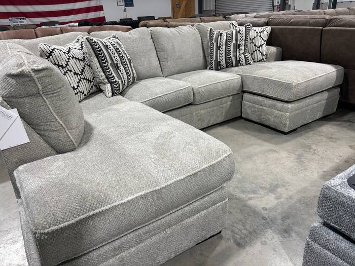 Living room furniture example at BoxDrop Morgantown
