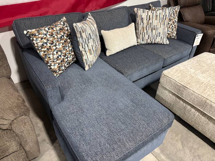 Living room furniture example at BoxDrop Morgantown