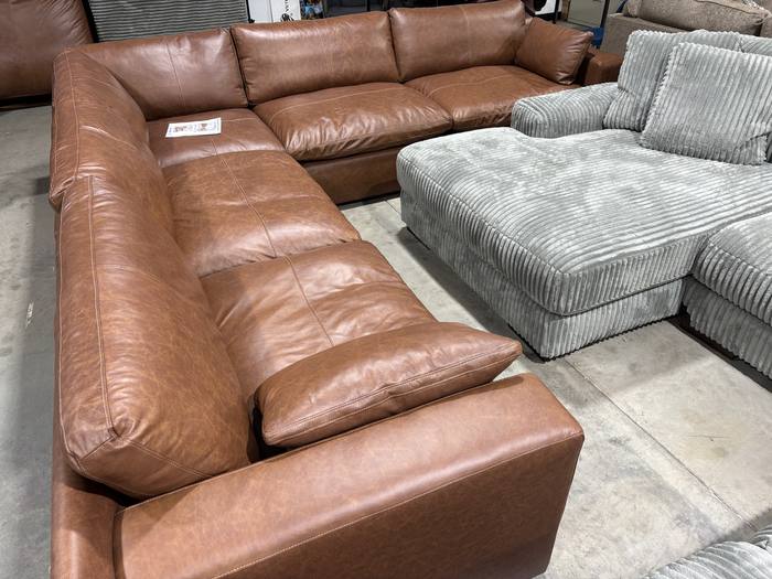 Living room furniture example at BoxDrop Morgantown