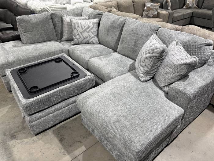 Living room furniture example at BoxDrop Morgantown