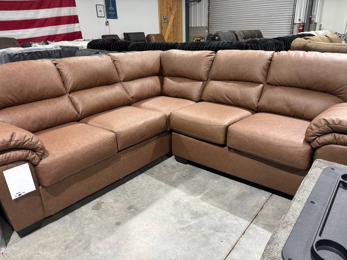 Living room furniture example at BoxDrop Morgantown